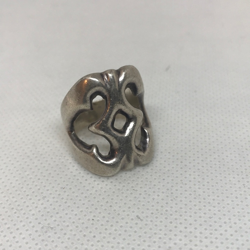 Vintage Sterling Silver Ring with Cut Outs
